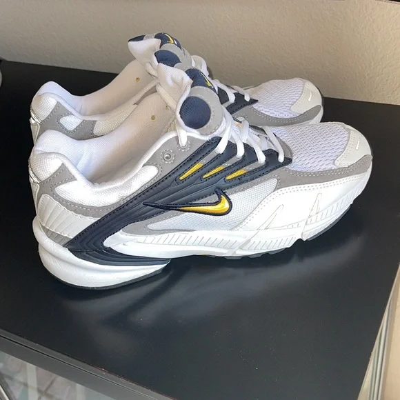 Nike Air Structure Triax Running Shoes Vintage - Picture 1 of 9